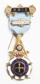 Знак RMIB 1943. STEWARD ROYAL MASONIC INSTITUTION FOR BOYS.  – Королевский Масонский институт для мальчиков.